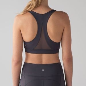 Lululemon Invigorate Sports Bra in Navy